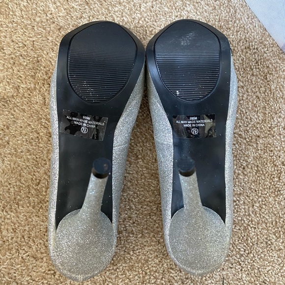 Grey glitter heels - Picture 4 of 4